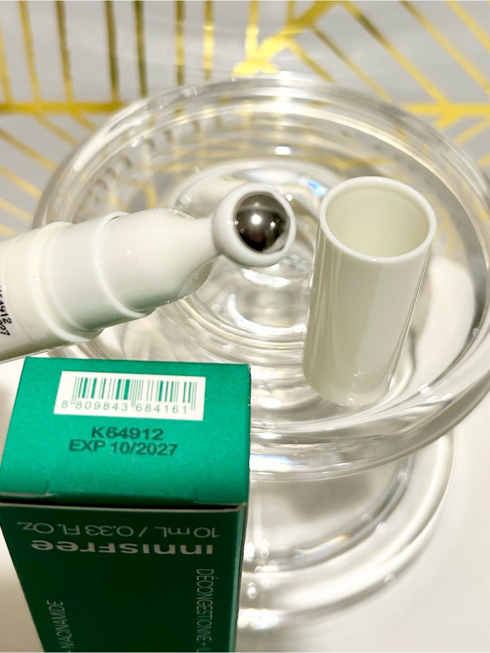 innisfree Green Tea Caffeine Bright-Eye Serum 10mL | Cooling Rollerball | NIB - Picture 3 of 3